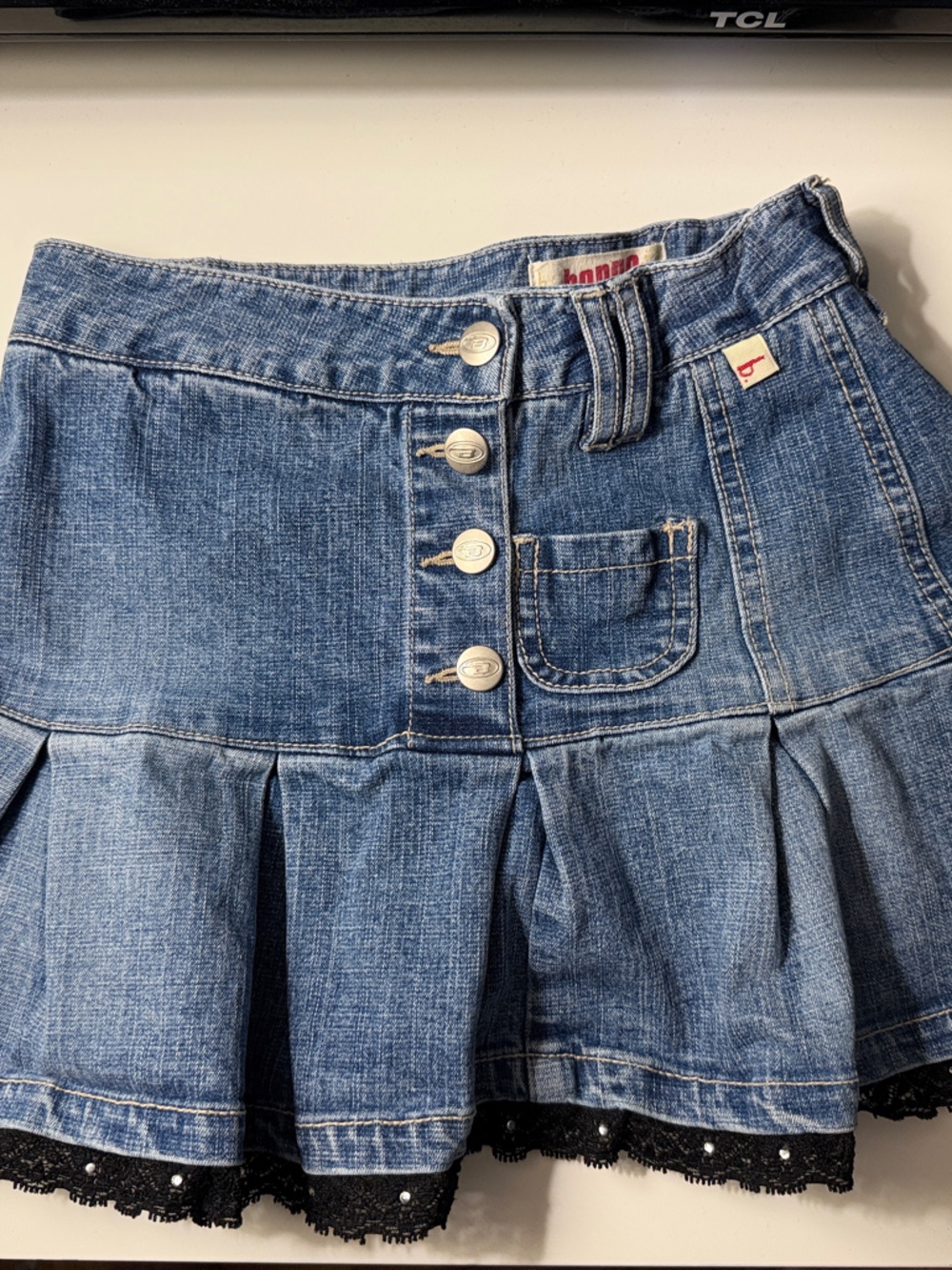 TCL Blue Denim Skirt-Style Shorts with Black Lace Trim Sz 7
